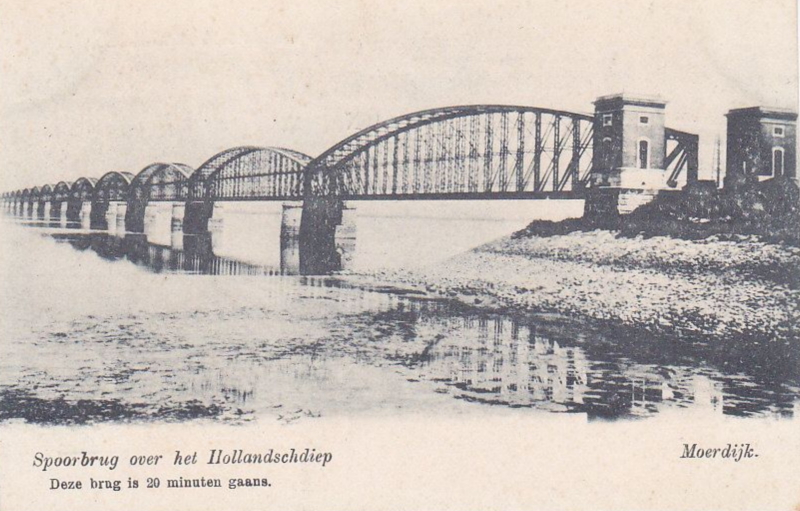 picture postcard with Moerdijk railway bridge